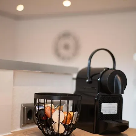 Apartment Comfortable 3 I 81 M2 I L Self-check-in I Wifi & Netflix *