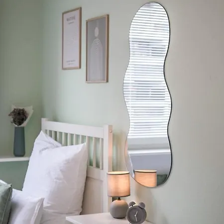 Comfortable 3 I 81 M2 I L Self-check-in I Wifi & Netflix Apartment